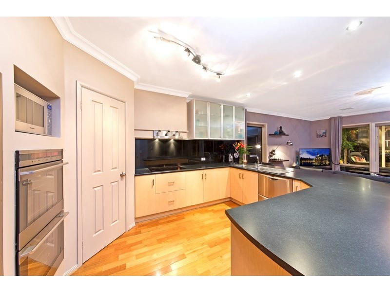 5 Mirage Court, Greenwith SA 5125