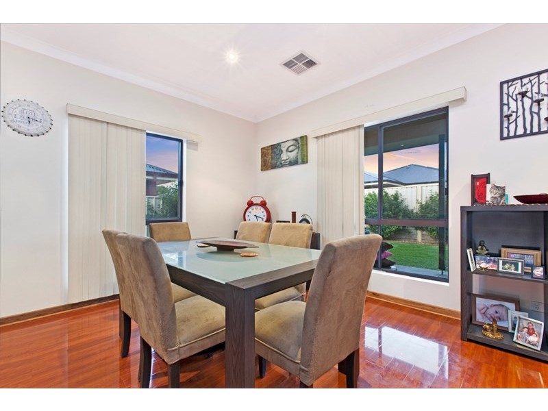 10 Maple Leaf Court, Munno Para West SA 5115