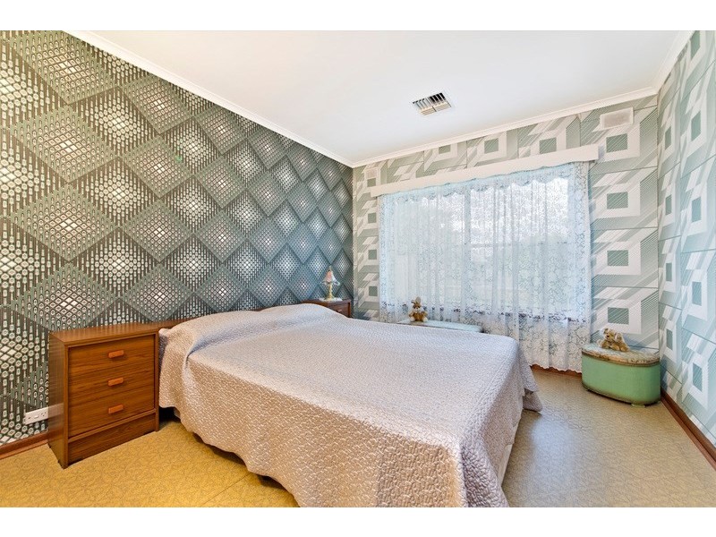 27 Collingrove Avenue, Broadview SA 5083