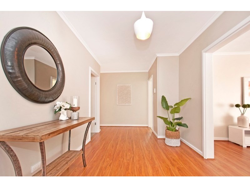 5 Araluen Street, Ridgehaven SA 5097