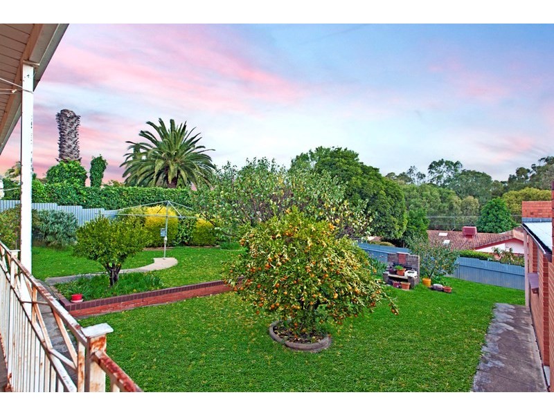 25 Audrey Crescent, Valley View SA 5093