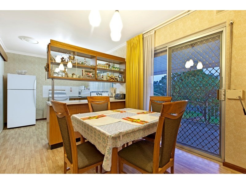 25 Audrey Crescent, Valley View SA 5093