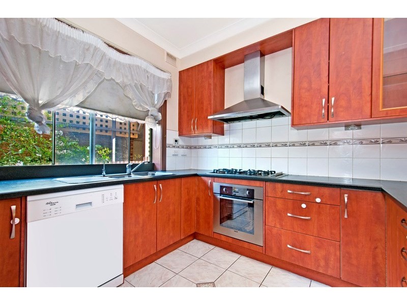 10 Branson Avenue, Clearview SA 5085