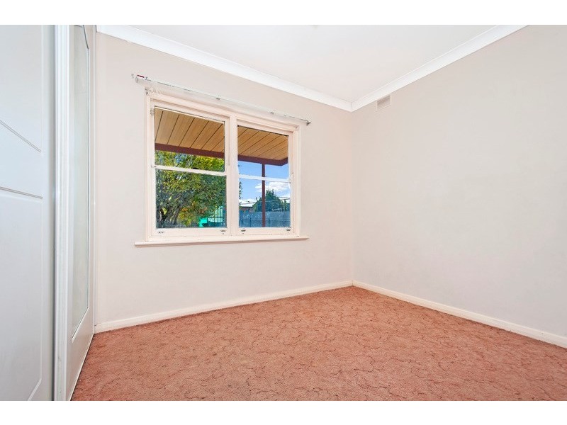 10 Branson Avenue, Clearview SA 5085