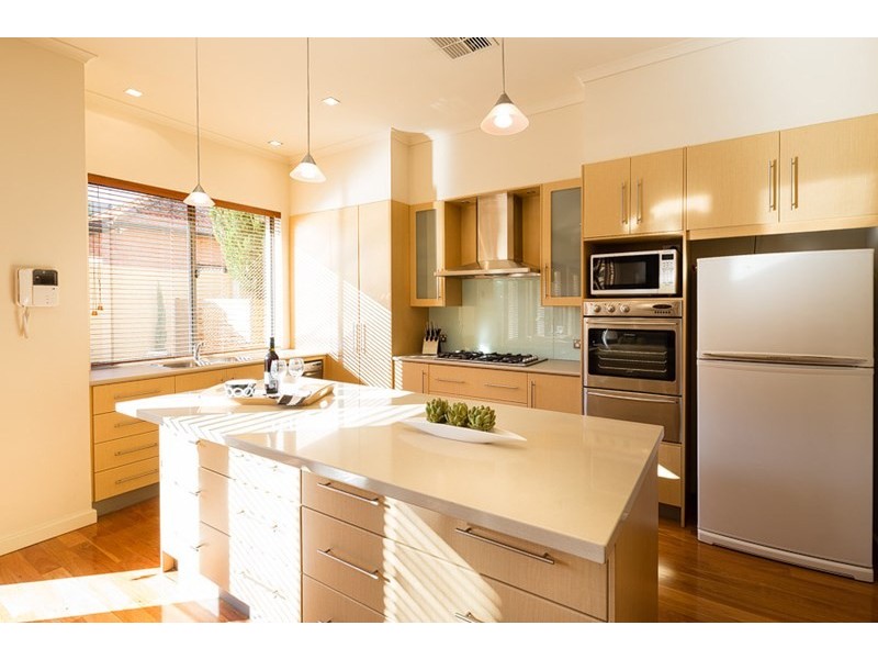 10 Wellington Close, North Adelaide SA 5006