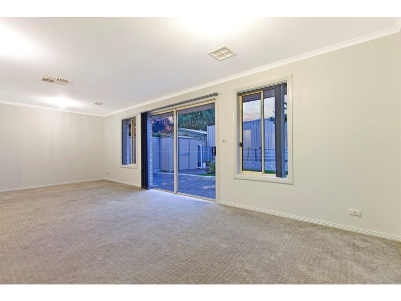 12 Swanson Avenue, Gilles Plains SA 5086