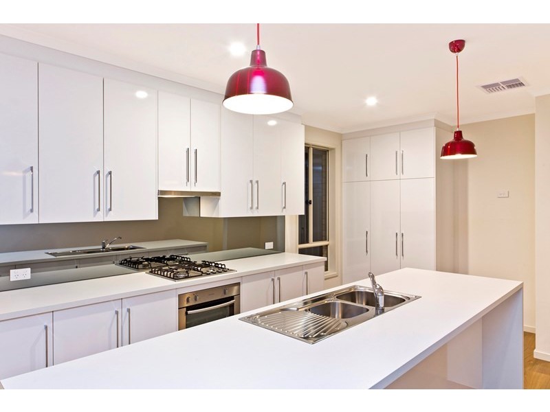 15B Kings Road, Salisbury Downs SA 5108