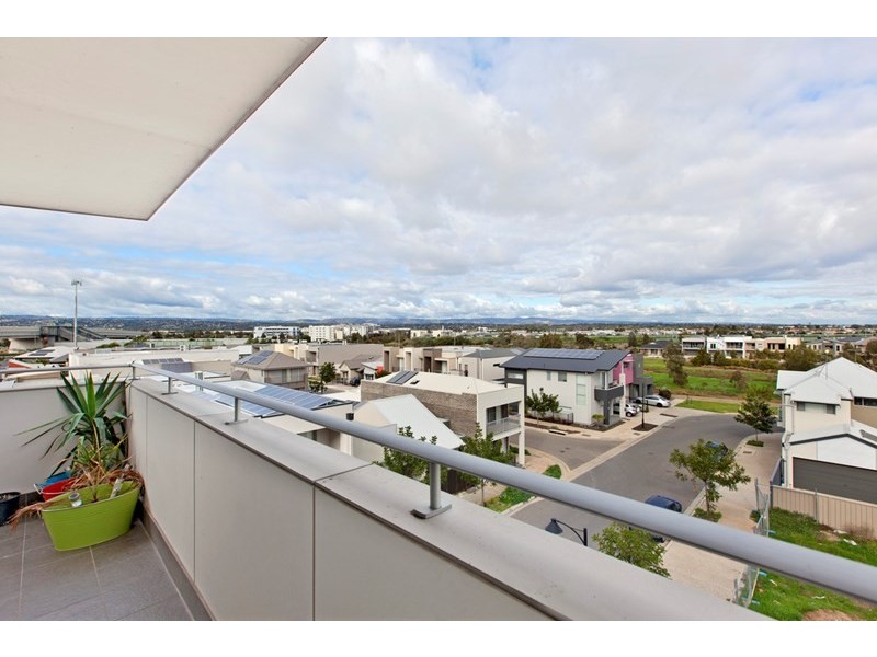 21/32 Riverside Street, Mawson Lakes SA 5095