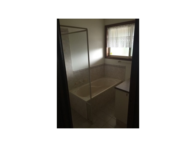 1 Nicholas Avenue, Salisbury Heights SA 5109