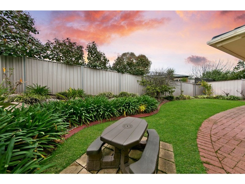 6 Persimmon Grove, Golden Grove SA 5125