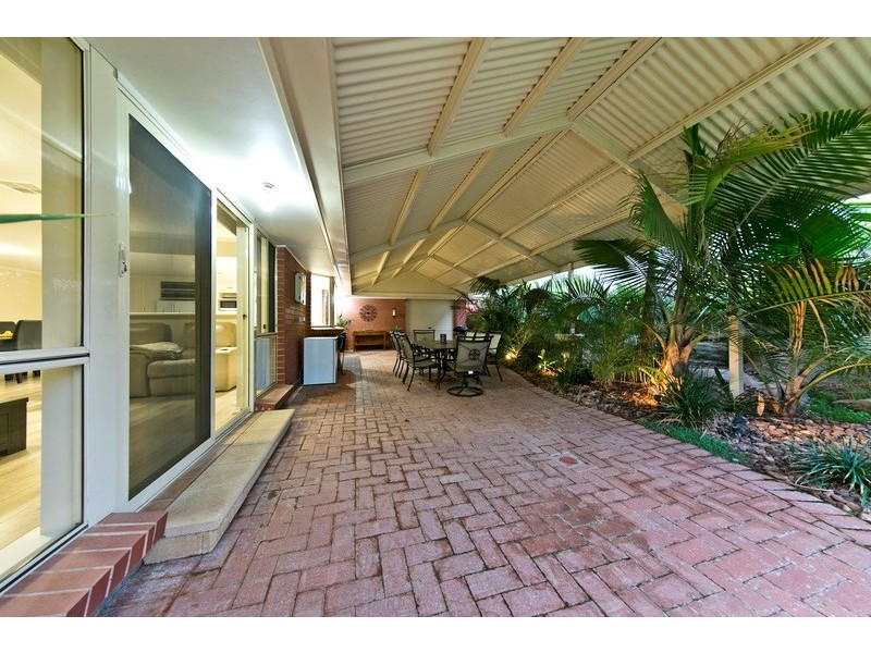 6 Persimmon Grove, Golden Grove SA 5125