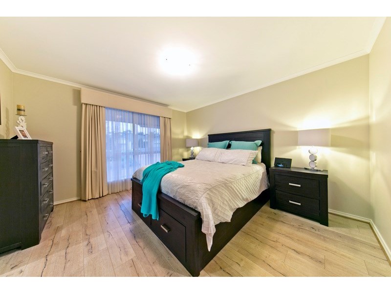 6 Persimmon Grove, Golden Grove SA 5125