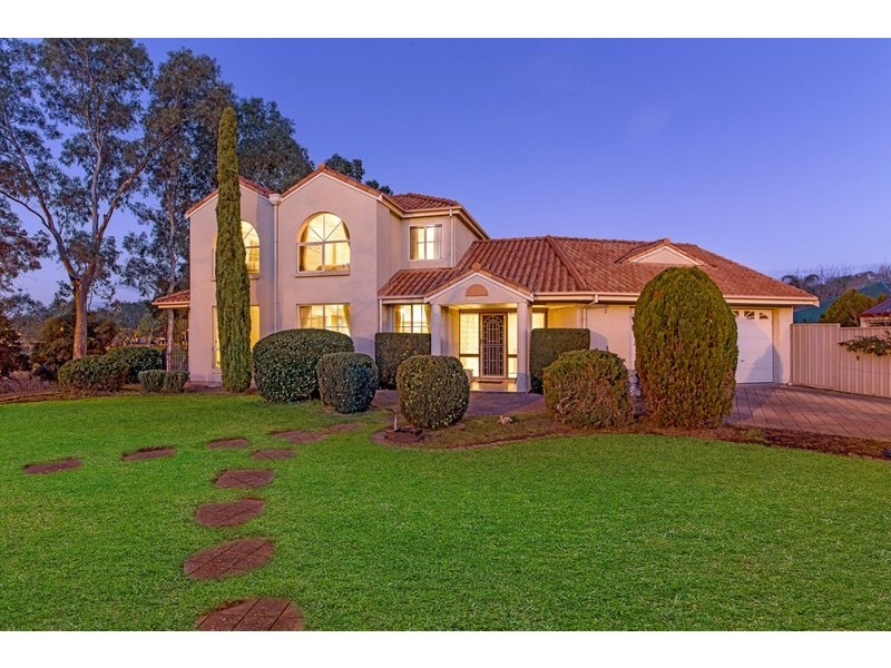 2 Hyde Street, Oakden SA 5086