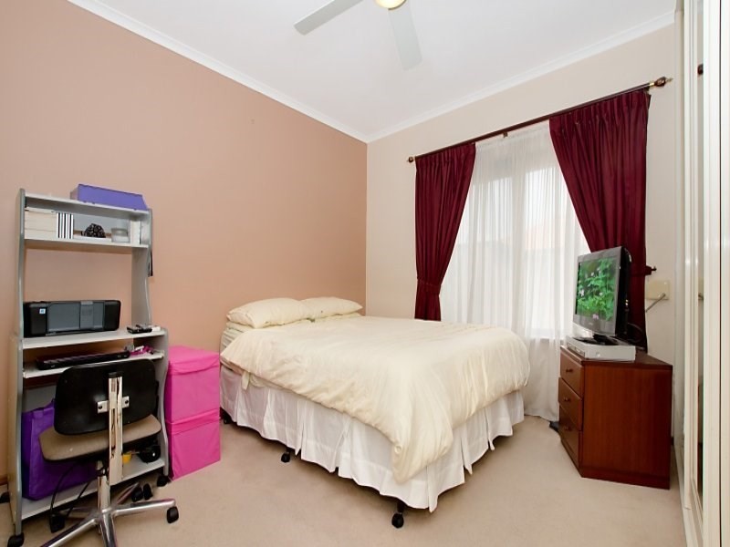 5 Chiswick Court, Oakden SA 5086