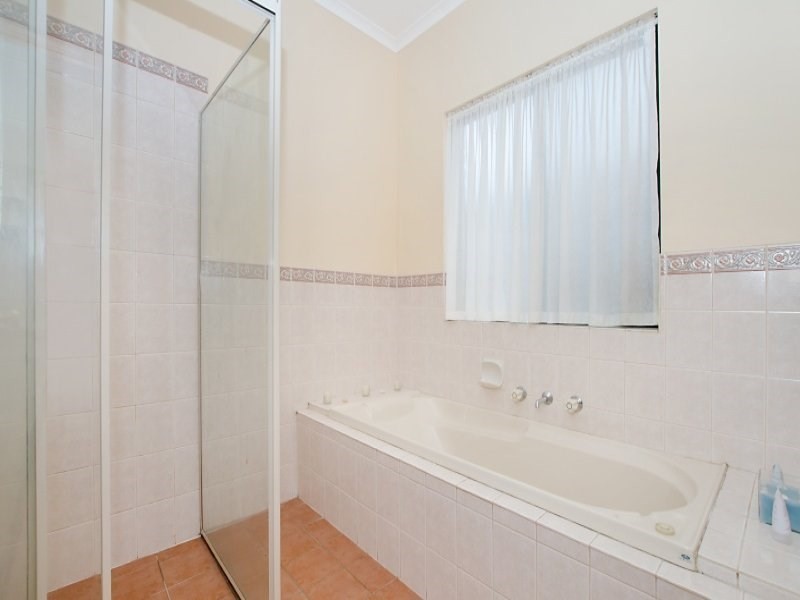 5 Chiswick Court, Oakden SA 5086