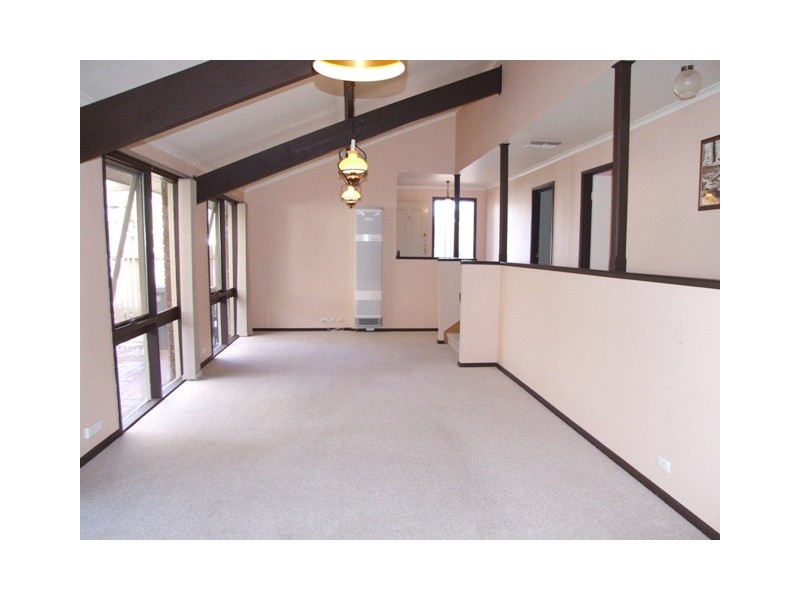 6 Chrysler Court, Salisbury Heights SA 5109