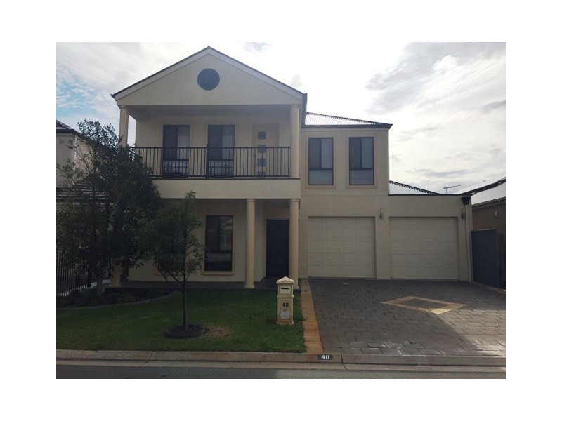 40 Hindmarsh Circuit, Mawson Lakes SA 5095