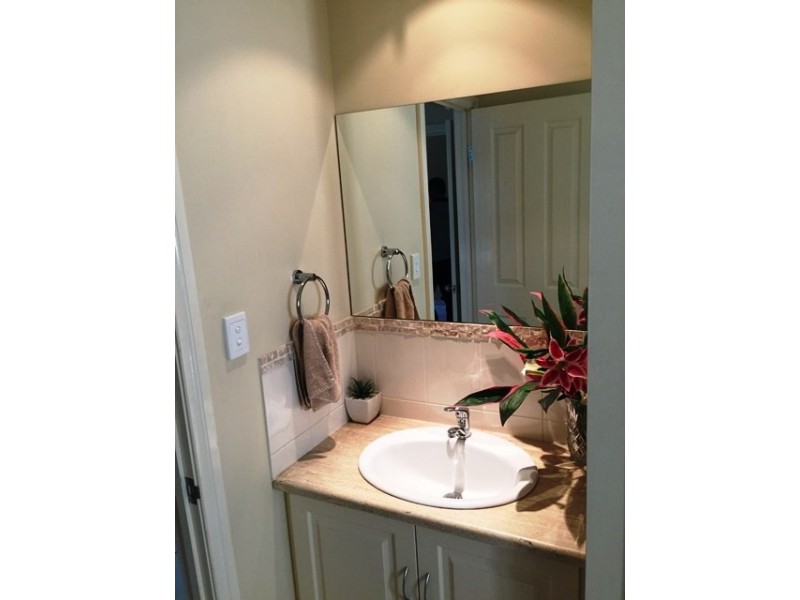 40 Hindmarsh Circuit, Mawson Lakes SA 5095