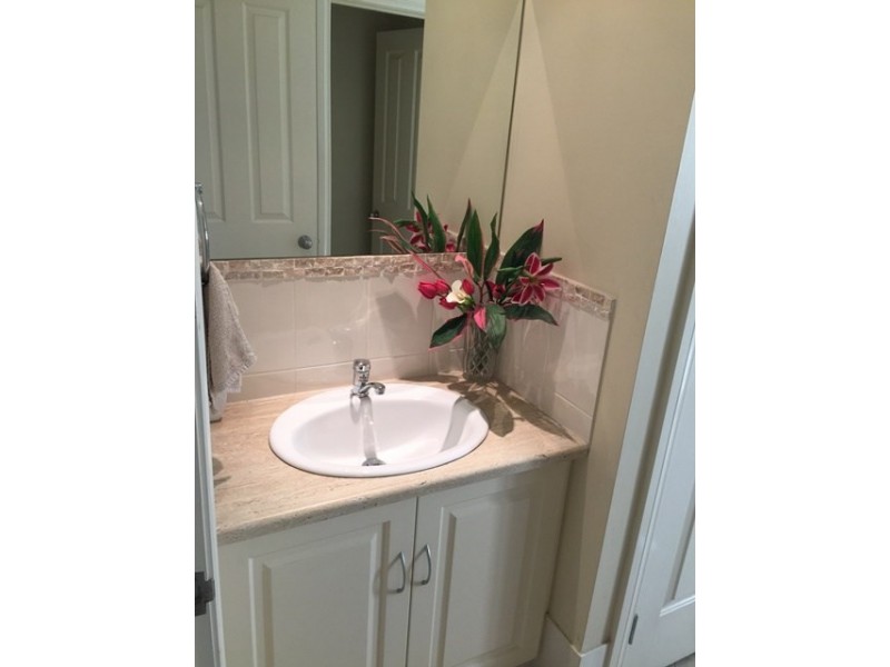 40 Hindmarsh Circuit, Mawson Lakes SA 5095