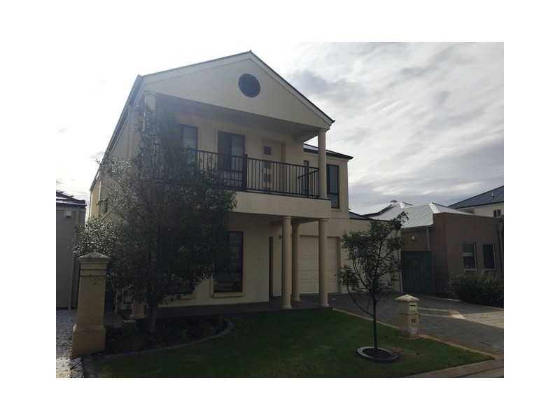 40 Hindmarsh Circuit, Mawson Lakes SA 5095