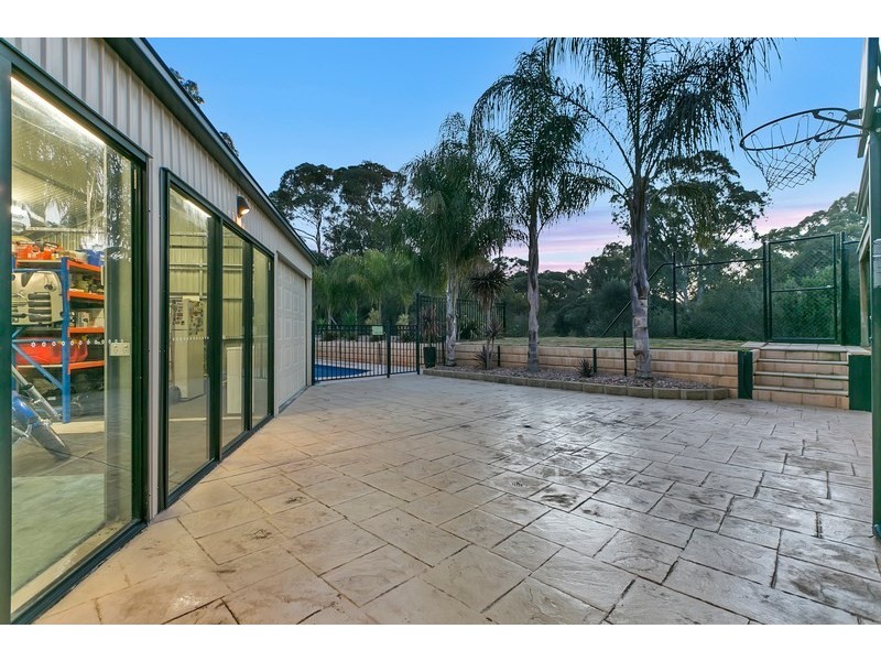 4 Lincoln Road, Paradise SA 5075