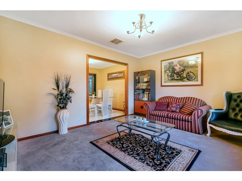 4 Lincoln Road, Paradise SA 5075