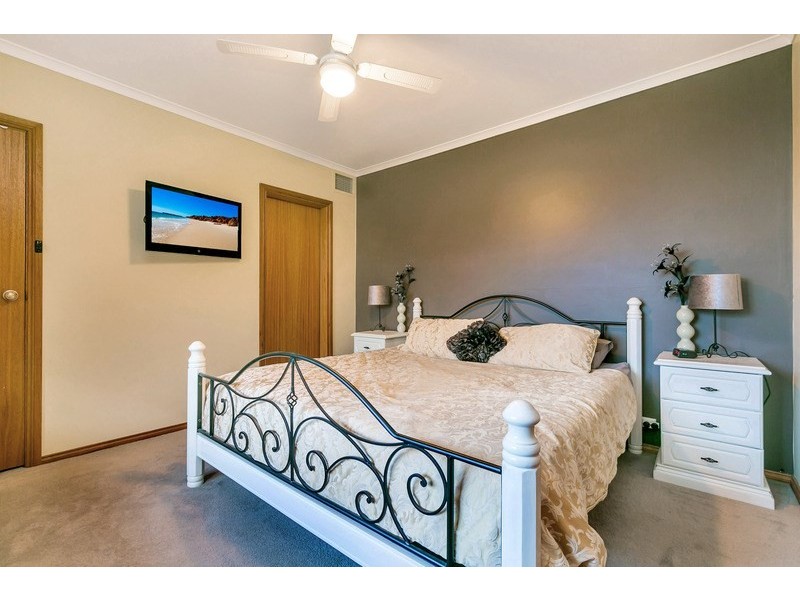 4 Lincoln Road, Paradise SA 5075