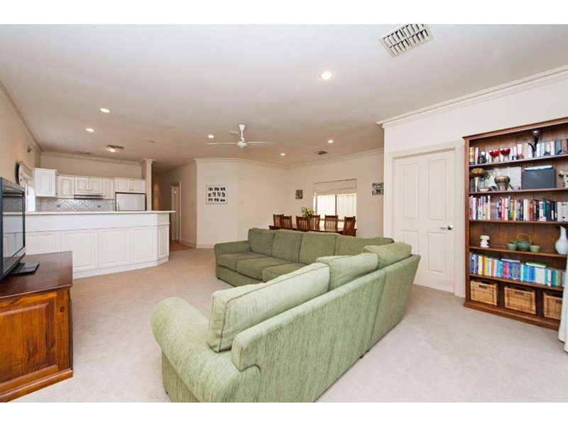 Unit 4/6 Swan Avenue, Klemzig SA 5087