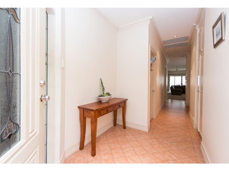 Unit 4/6 Swan Avenue, Klemzig SA 5087