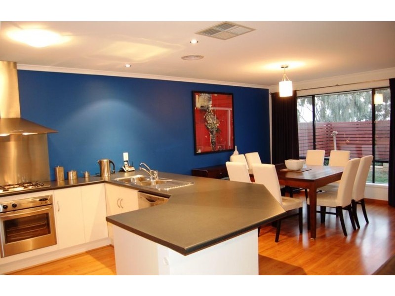 32 Martindale Place, Walkley Heights SA 5098