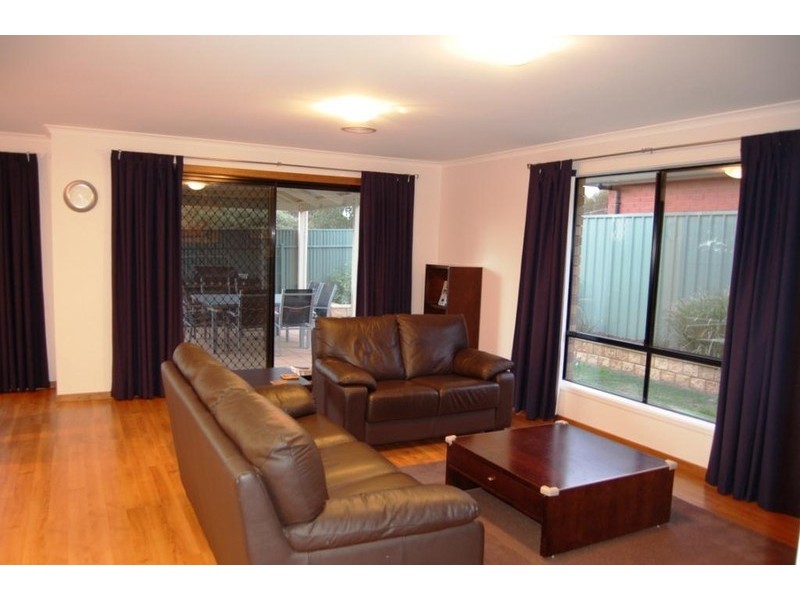 32 Martindale Place, Walkley Heights SA 5098