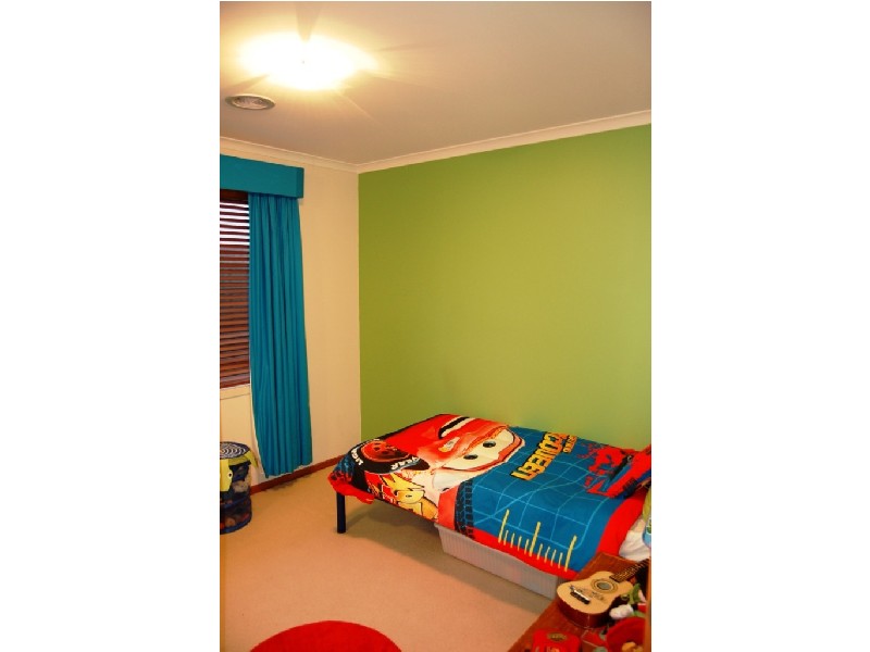 32 Martindale Place, Walkley Heights SA 5098