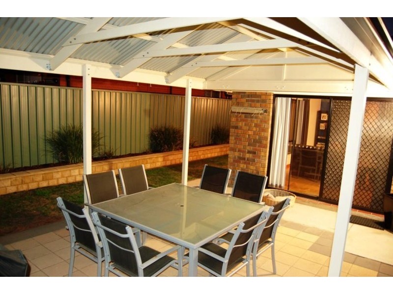 32 Martindale Place, Walkley Heights SA 5098