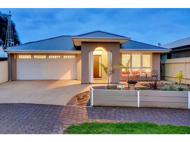 17 Swan Street, Greenacres SA 5086