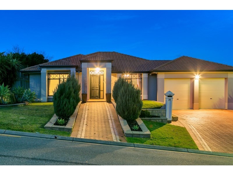 24 Chapel Hill Road, Greenwith SA 5125