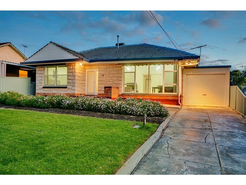 38 Clearview Crescent, Clearview SA 5085