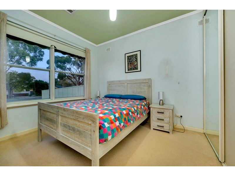 38 Clearview Crescent, Clearview SA 5085