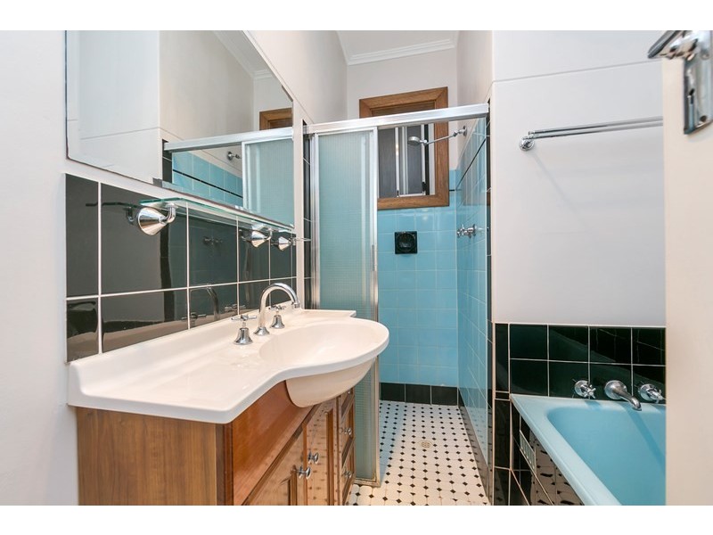 38 Clearview Crescent, Clearview SA 5085