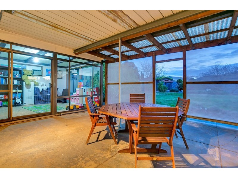 38 Clearview Crescent, Clearview SA 5085