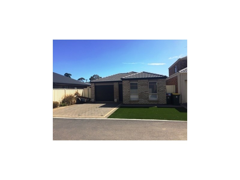 4 Lawton Lane, Hampstead Gardens SA 5086