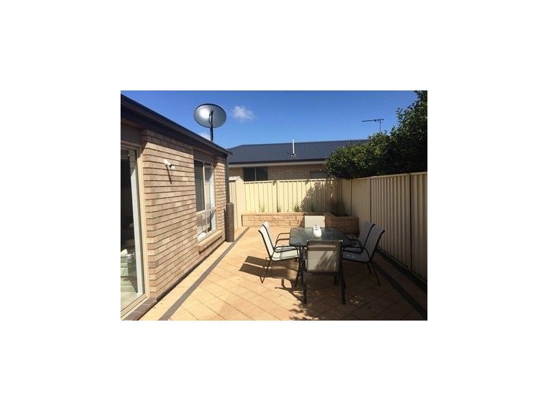 4 Lawton Lane, Hampstead Gardens SA 5086