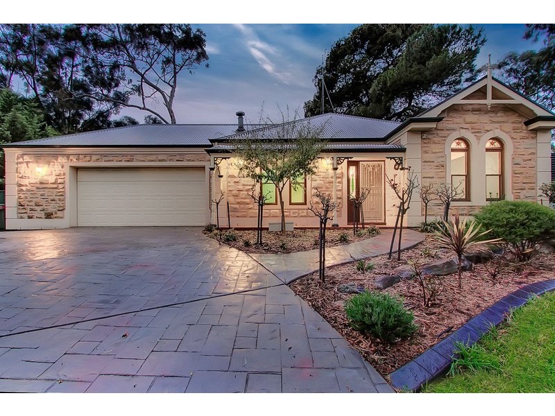 7 Homely Place, Vista SA 5091