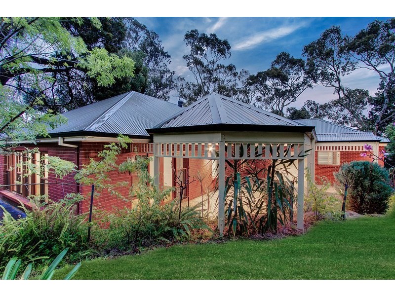 7 Homely Place, Vista SA 5091