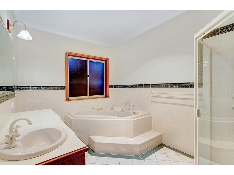 7 Homely Place, Vista SA 5091