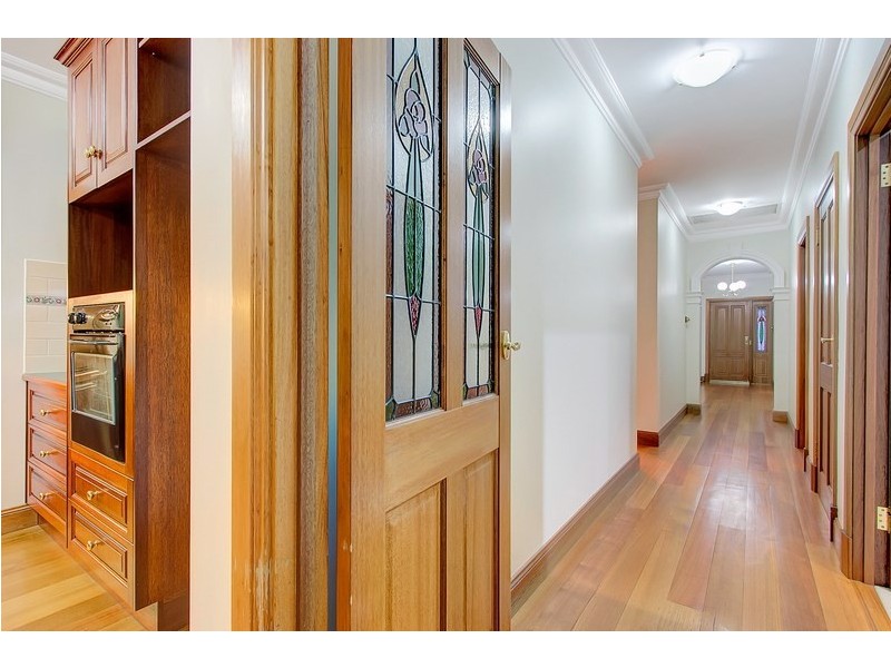 7 Homely Place, Vista SA 5091