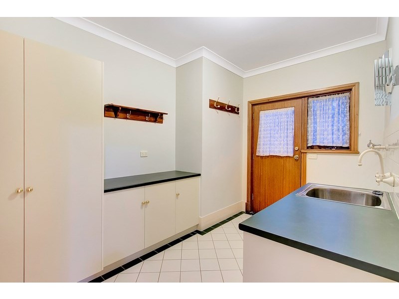 7 Homely Place, Vista SA 5091