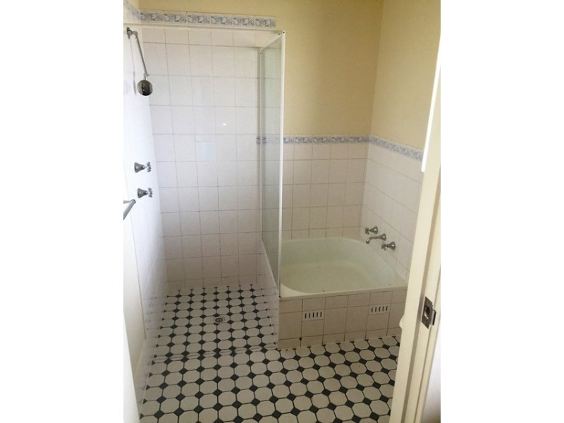 4 Gurr Street, Prospect SA 5082