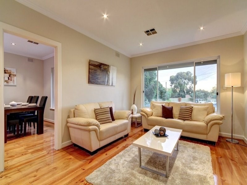 4 Loxton Court, Hope Valley SA 5090