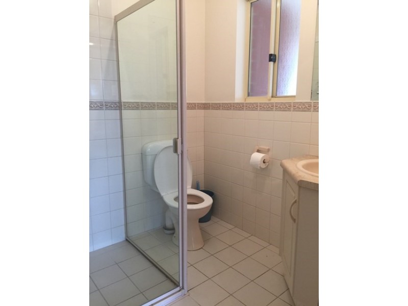 16 Browning Crescent, Clearview SA 5085