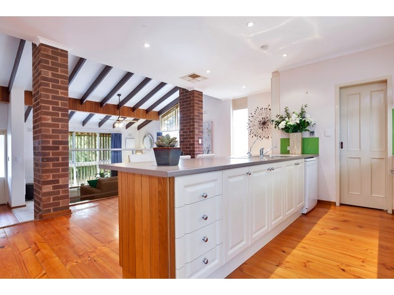 137 Perseverance Road, Vista SA 5091